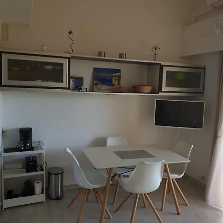 Climatise A 800m De La Apartamento