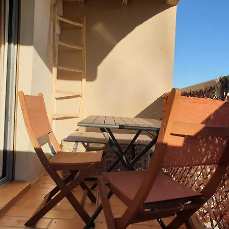 Climatise A 800m De La Fréjus